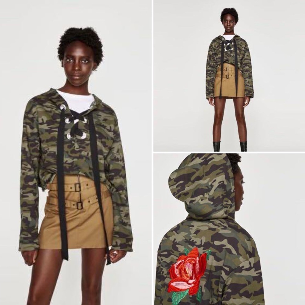 Zara Trafaluc Cropped Raw Hem Green Camo Hoodie Sweatshirt w/ Rose • Size Medium